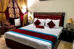 Rose Palace Hotel (Garden Town)